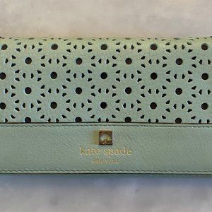 Kate Spade Perri Lane wallet